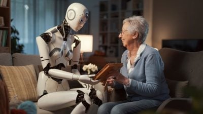 AI聊天机器人成孤独长者好友 弥补长照人力缺口