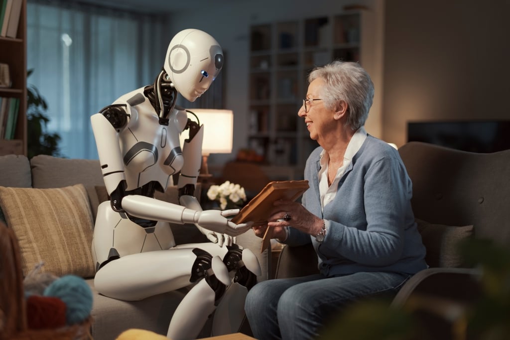 AI聊天机器人成孤独长者好友 弥补长照人力缺口