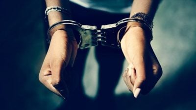 猥亵未成年堂姐妹 两兄弟不认罪保外