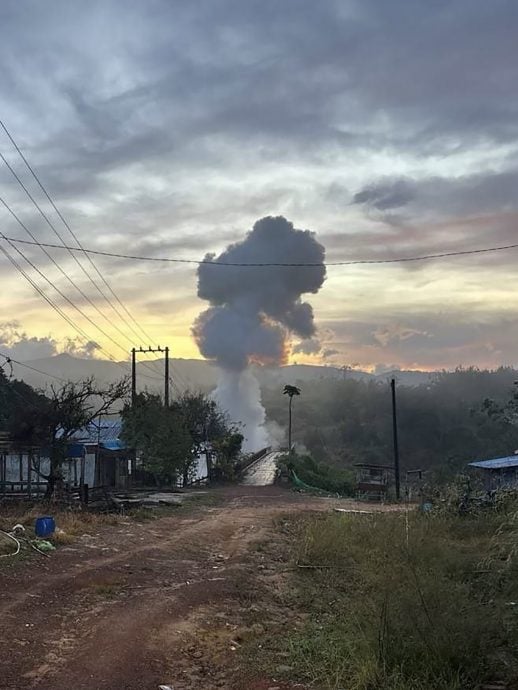 CAMBODIA THAILAND BORDER CONFLICT:Cambodia reports Thai F-16 jets dropped seven bombs on Pursat Province