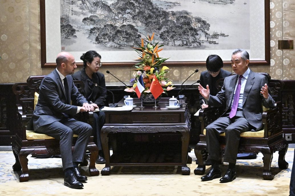 CHINA FRANCE DIPLOMACY:French Foreign Minister meets with China's Minister of Foreign Affairs Wang Yi in Beijing