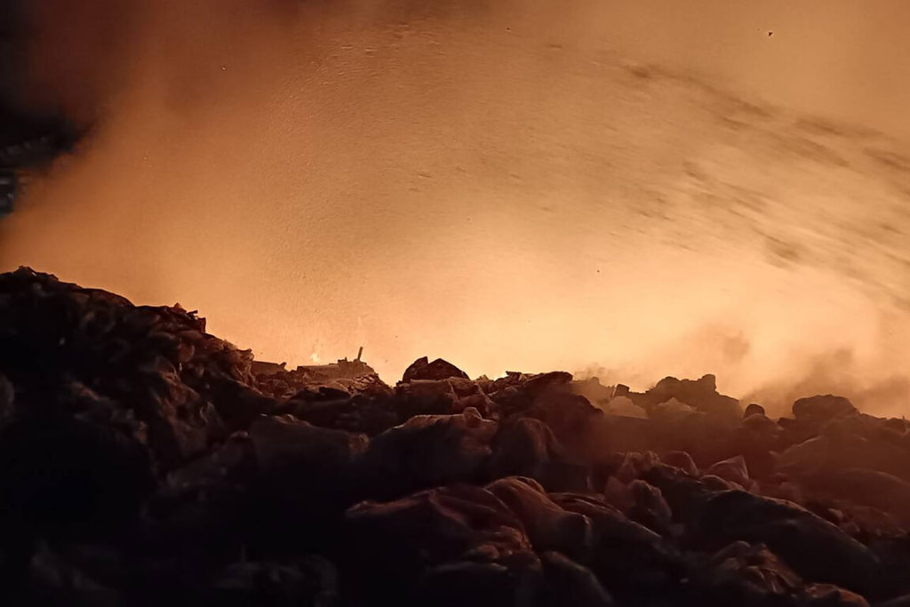 台南城西掩埋场火警扑灭 市府:未波及石棉瓦堆置区