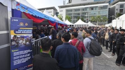 “与民同在共振昌明”吸引逾30万人  法米：政府年度汇报工作成果平台