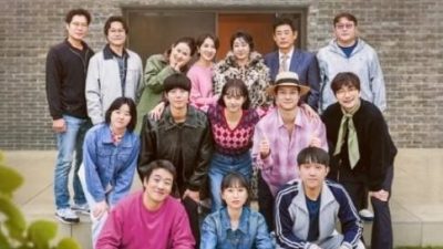 《请回答1988》10周年惠利朴宝剑重聚  柳俊烈历经劈腿风波缺席