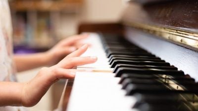 【古典音乐家养成记／01】​王文升旋风崔崛起，我们离古典音乐还很遥远吗？