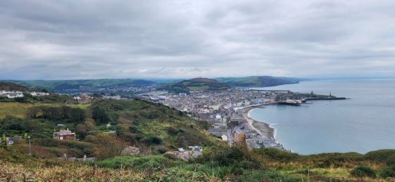 【英国】带着小折,骑游英国沿海小镇阿伯里斯特威斯