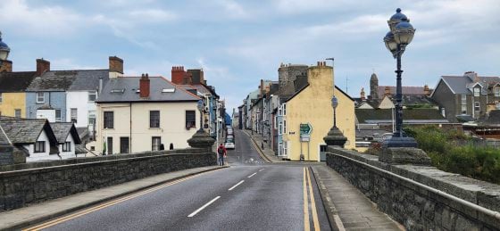 【英国】带着小折,骑游英国沿海小镇阿伯里斯特威斯