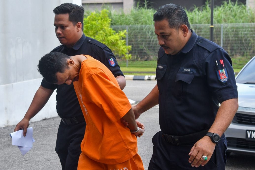 东(已签):4名本地男子涉嫌人口贩运活动,在哥打峇鲁地庭面控。