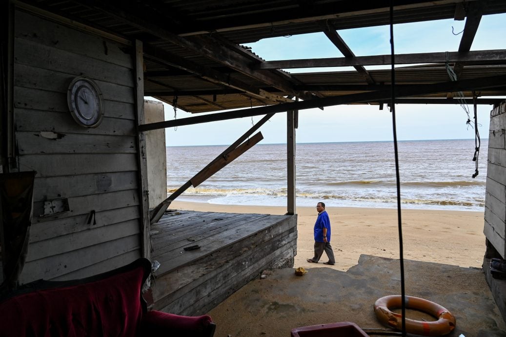 东(已签发):北加甘榜加查海蚀恶化