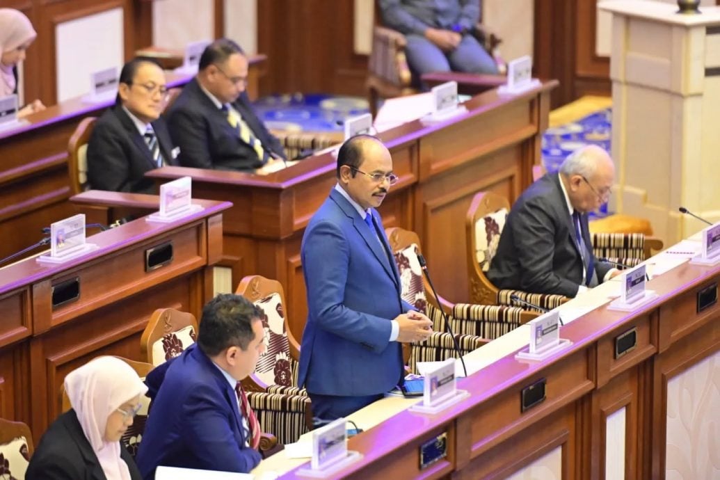 东（彭州议会上午2/5）：彭亨州5年记录4万3972名精神病患者