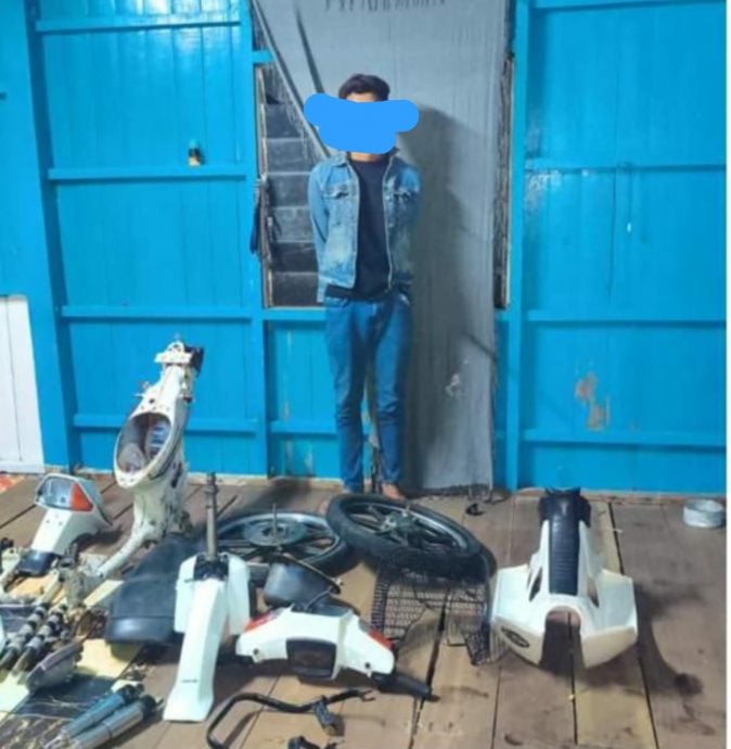 东：哥市警方扣留了5名年龄介于20多岁至40岁的本地男子，他们涉嫌在本区一带偷窃摩托车，此举也成功侦破自今年8月以来报告的5宗独立案件。