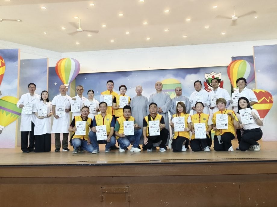 东:善导寺健康嘉年华凝聚善念 梁耀雯:携手共建有爱社区