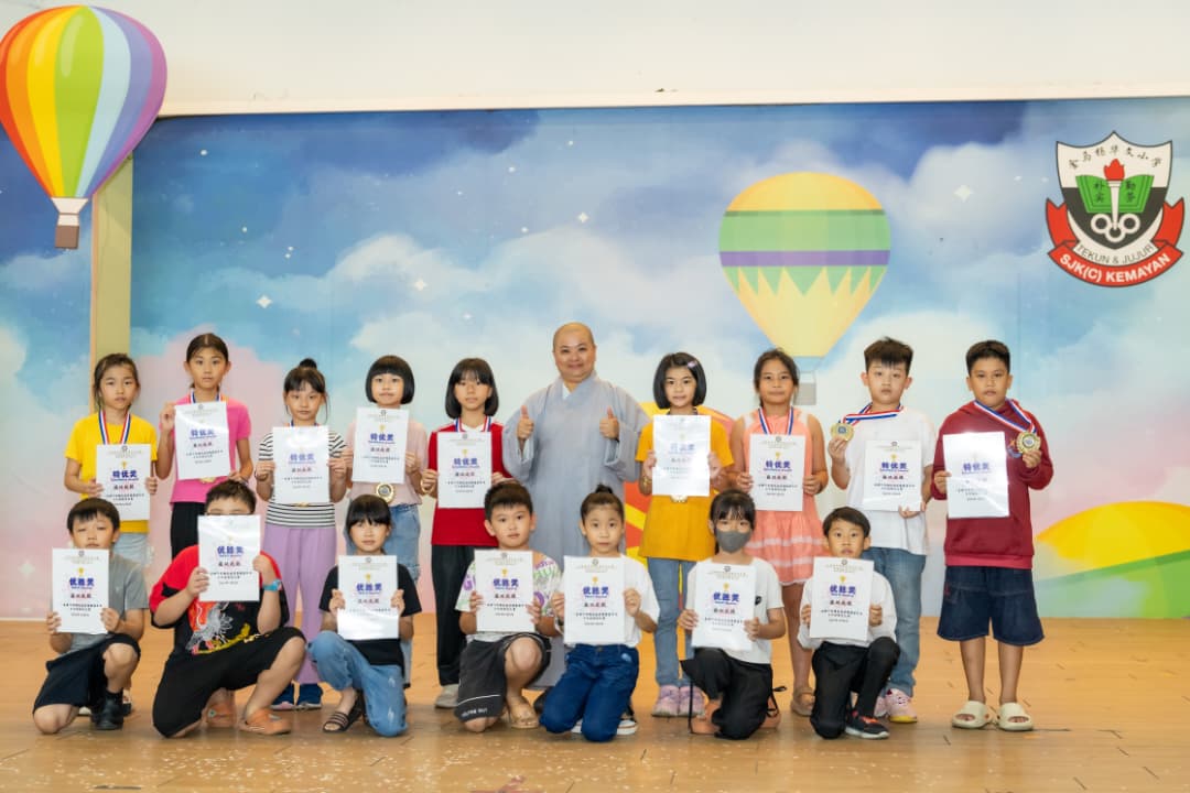 东:善导寺健康嘉年华凝聚善念 梁耀雯:携手共建有爱社区