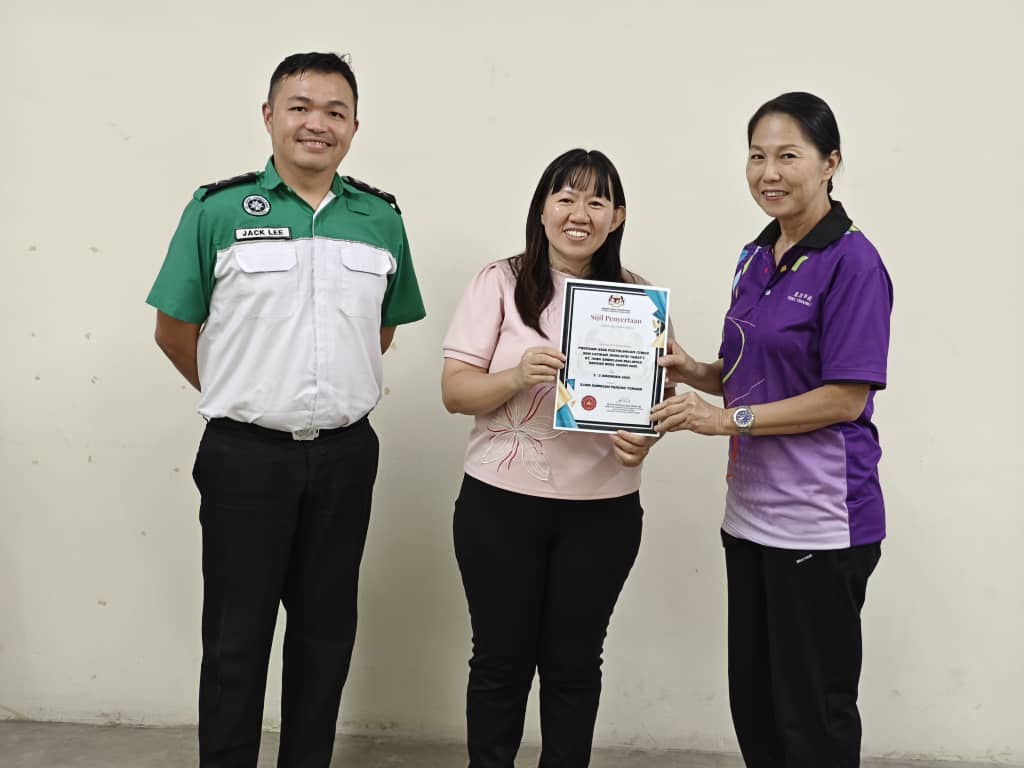 东:梁耀雯:推动急救知识普及 盼每所学校皆有AED设备