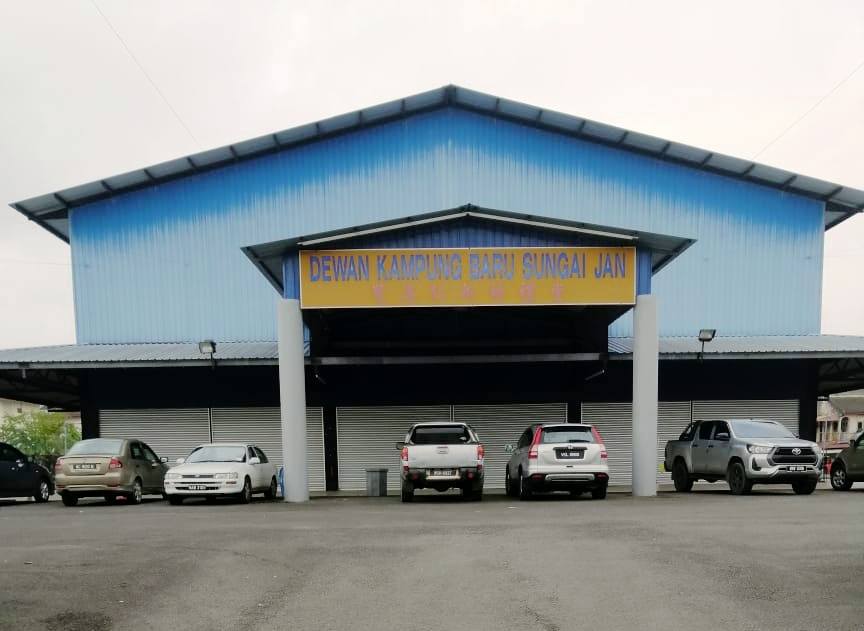 东：（已签发）双溪仁村委会：大礼堂空地免费泊车 绝勿收费