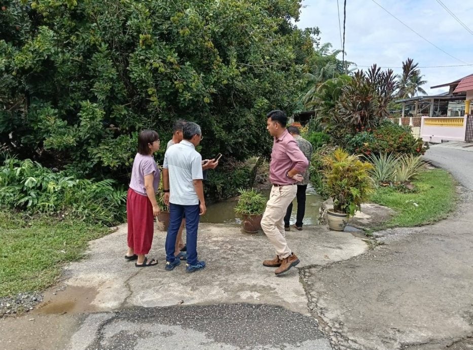 东:(已签发)双溪兰水灾淹9屋,县会清理沟渠拟加深河床