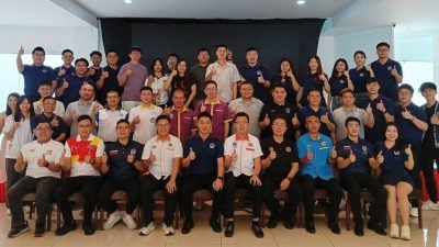 宗乡青彭亨州分会新届理事就职典礼 总会长：打造吸引年轻人的舞台