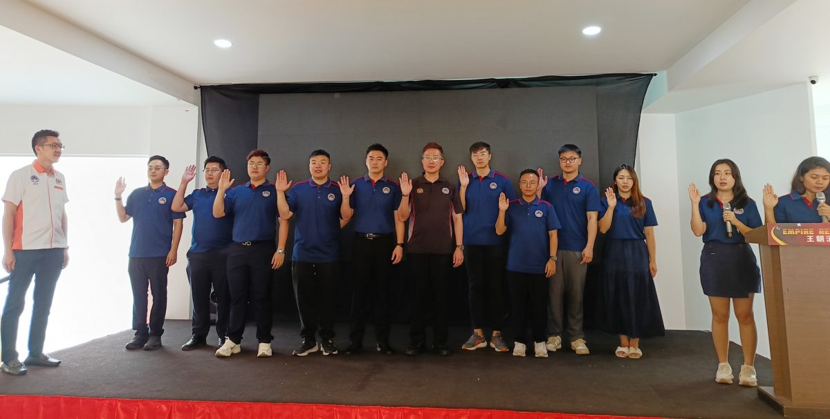 东:(已签发)宗乡青彭亨州分会新届理事就职典礼 总会长:打造吸引年轻人的舞台