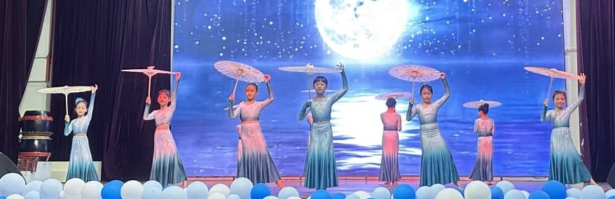 东:(已签发)武吉丁宜华斥资10万安装500平方尺超级LED大屏幕