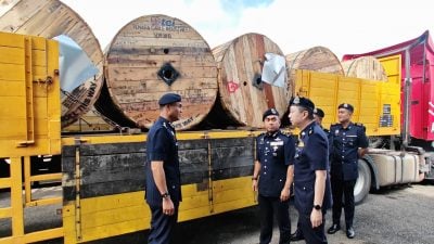 囚犯狱中认识结成 “拜党”  劫车偷货6落网3人逃