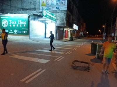 东:(已签发)第四度盗窃地下电缆,一无所获窃贼空手逃