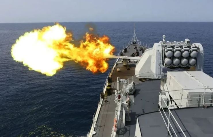 中日关系紧张 中国再在黄海实弹射击