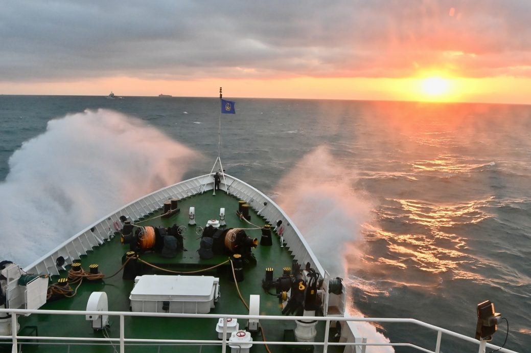 中首度在台湾浅滩海域举行演练 台媒:凸显台海紧张局势