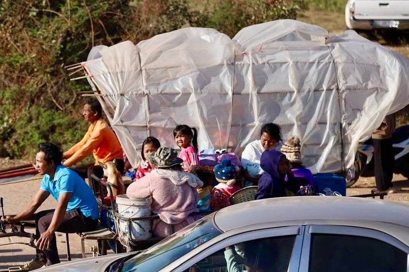 为空袭柬埔寨辩护｜泰国皇家空军：只针对柬埔寨境内军事目标