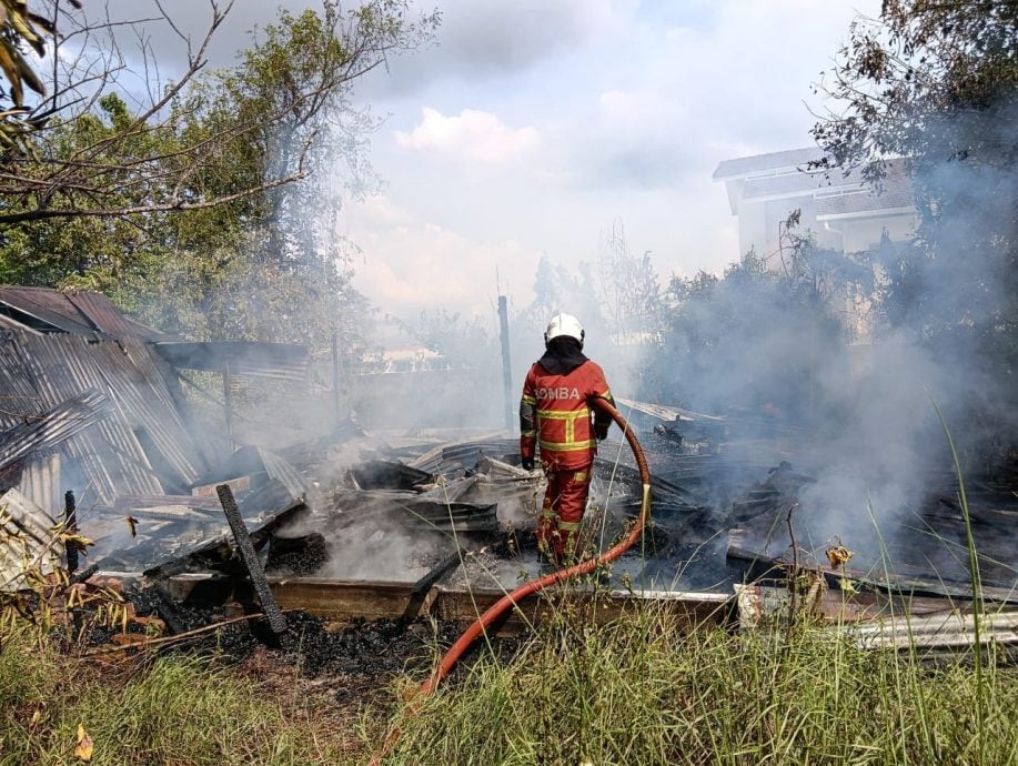 九洞一空屋火灾 无人伤亡