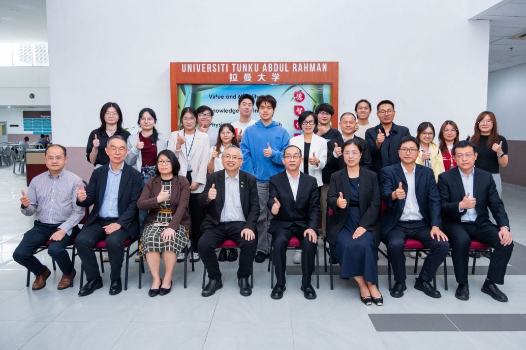 优大与广西中医药大学共建两平台 推动马中学术与中医交流