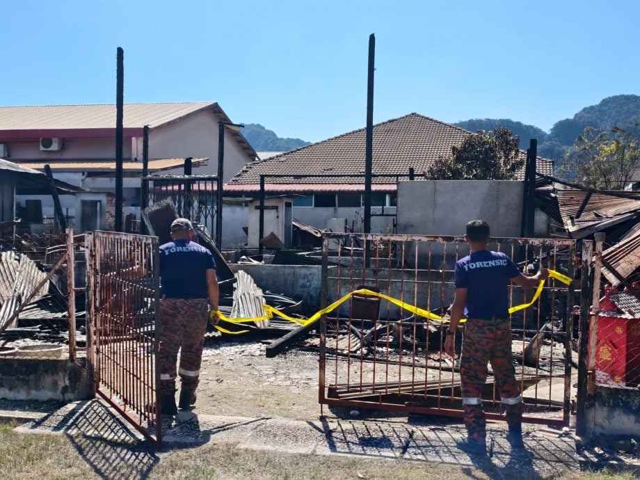 住家大火中烧毁 回忆一并烧毁事主不舍