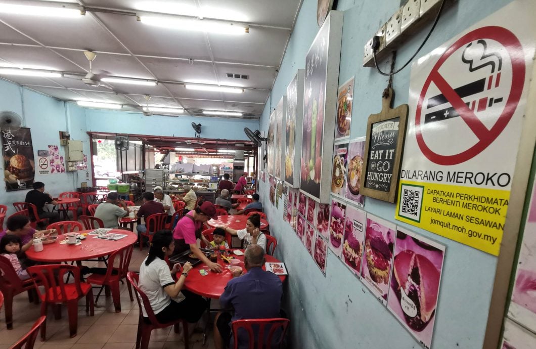 供星洲网/电子烟渗入小学生群 叶耀荣促后政府保护下一代 严禁电子烟销售