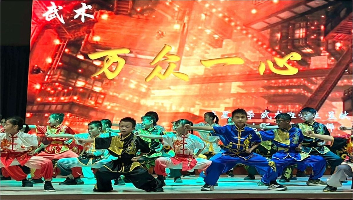 供星洲网:光星小学恳亲晚会 303 学生献演19 项节目