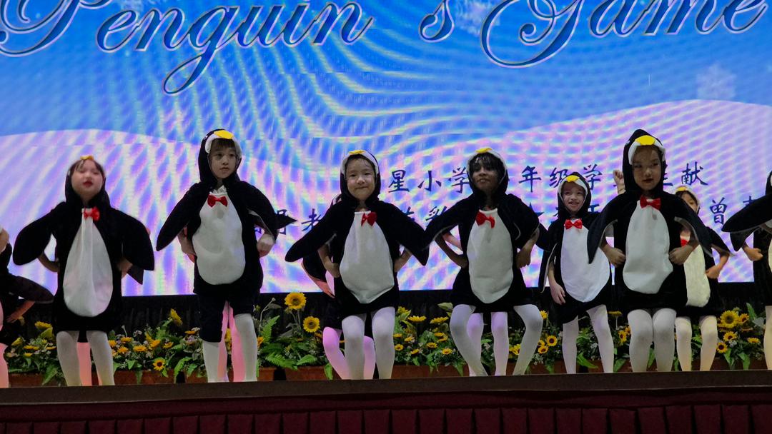 供星洲网:光星小学恳亲晚会 303 学生献演19 项节目