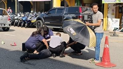 医者仁心！烈阳下抢救骑士 仍难挽回性命