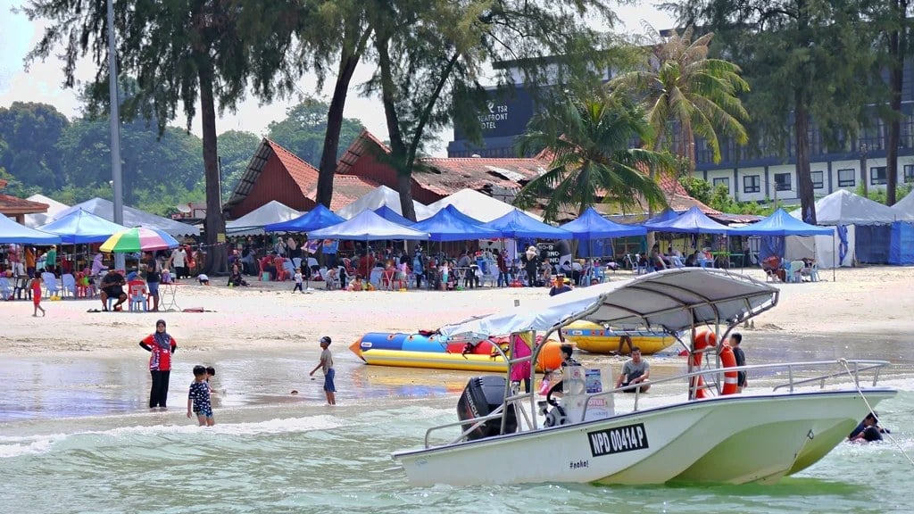 供星洲网:森立法议会 | 私人酒店侵占波德申海岸线 伊党议员促州政府收回土地保公共海滩