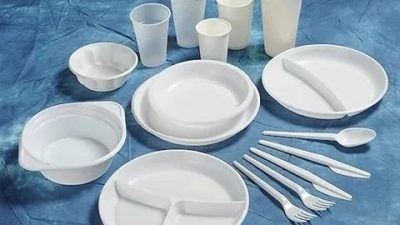 促为环保减用塑料餐具 公卫组织：别再害孩子害地球