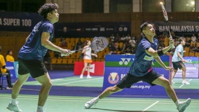 全国羽球锦标赛| 吴堇溦有斩获  双吴组合闯混双8强