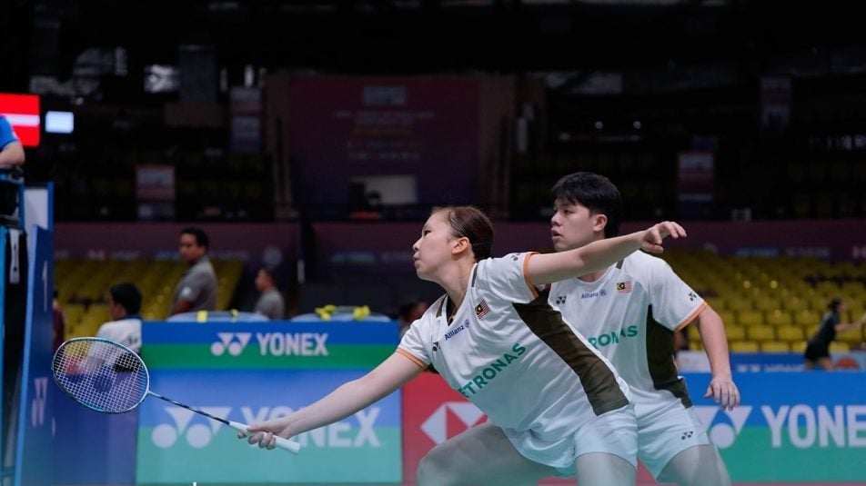 全国羽球锦标赛| 吴堇溦止步8强  双陈淘汰双吴闯混双4强