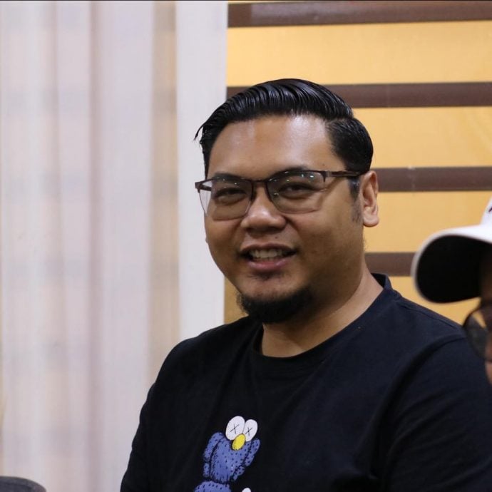 全国:柔公青团长:吸纳统考等考试制度 充实国家教育体系