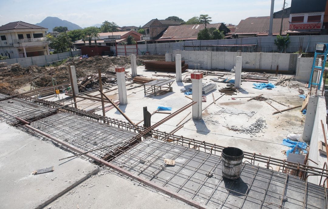 兵如港巴刹跟上工期进度 李存孝：工程已达25.8% 