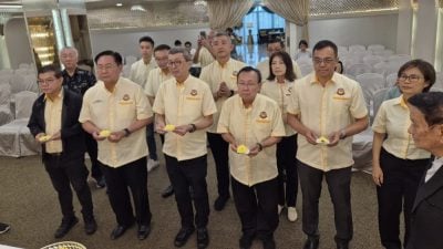 副总会长王琮钦逝世 林福山率福联理事致祭