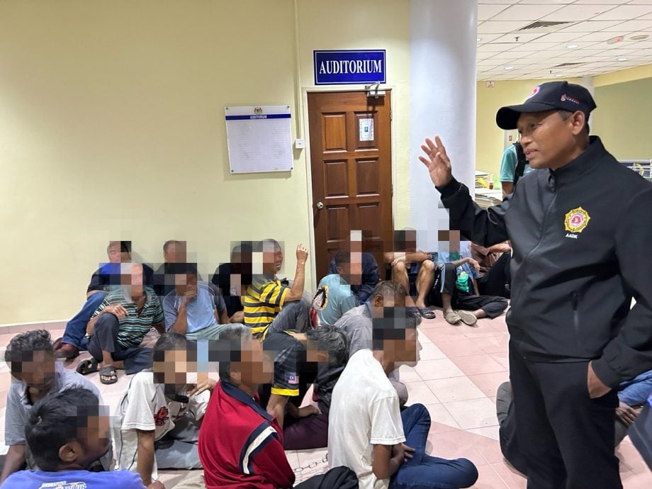 反毒特别行动逮1078人 “送货”上门在家吸毒成新挑战