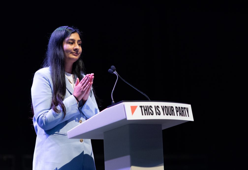 取代图片/英国成立新左翼政党