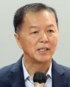 陈氏书院迎来第2025对新人注册！陆兆福：婚姻带旺文化地标