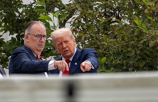 和建筑师意见不合 特朗普打造白宫宴会厅另聘专家