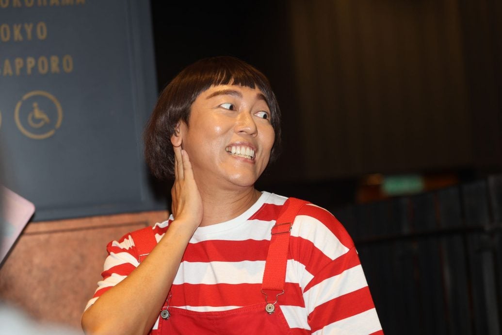 唱跳40年前《Sexy Music》 薛家燕裤子险掉急智解危机