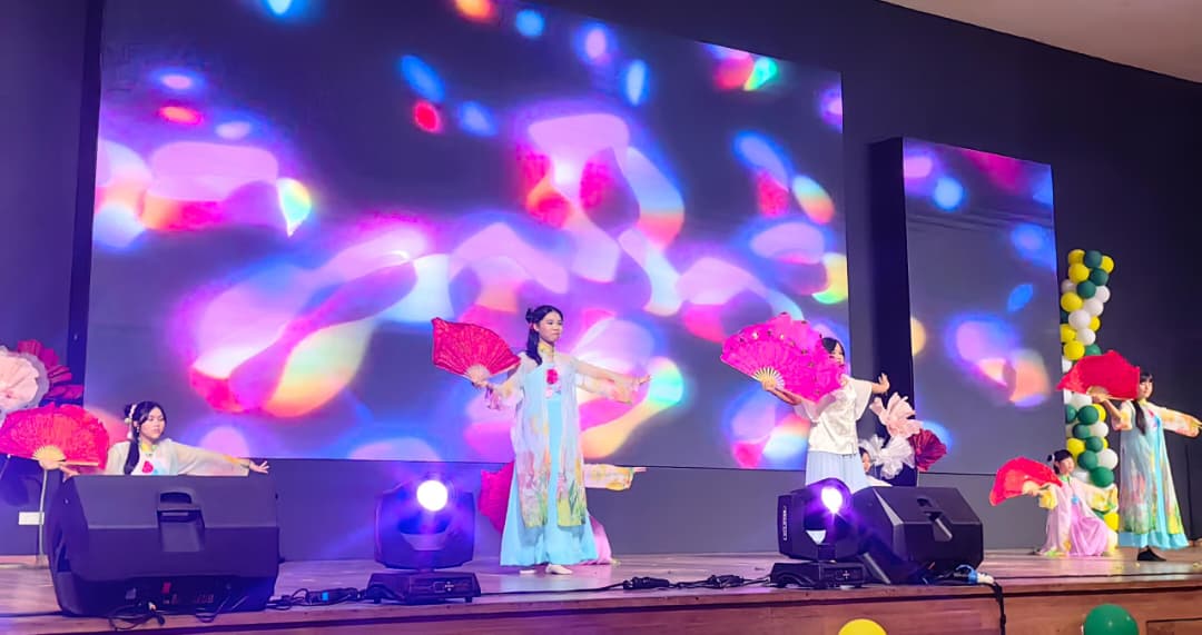 善心汇聚成力量 怡安宁儿童之家千人素宴筹35万教育基金