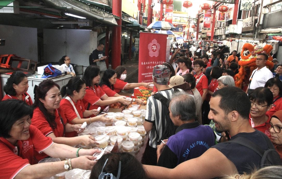 大都会/封面/-冬至送暖活动