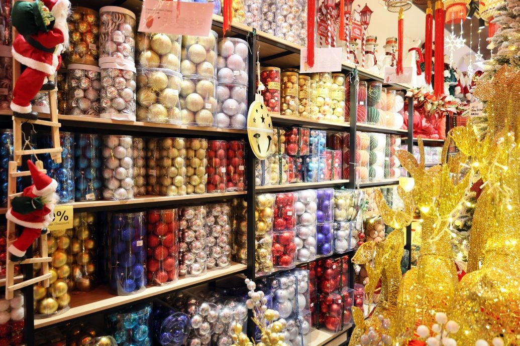 大都会封面/走访茨厂街圣诞装饰/20图